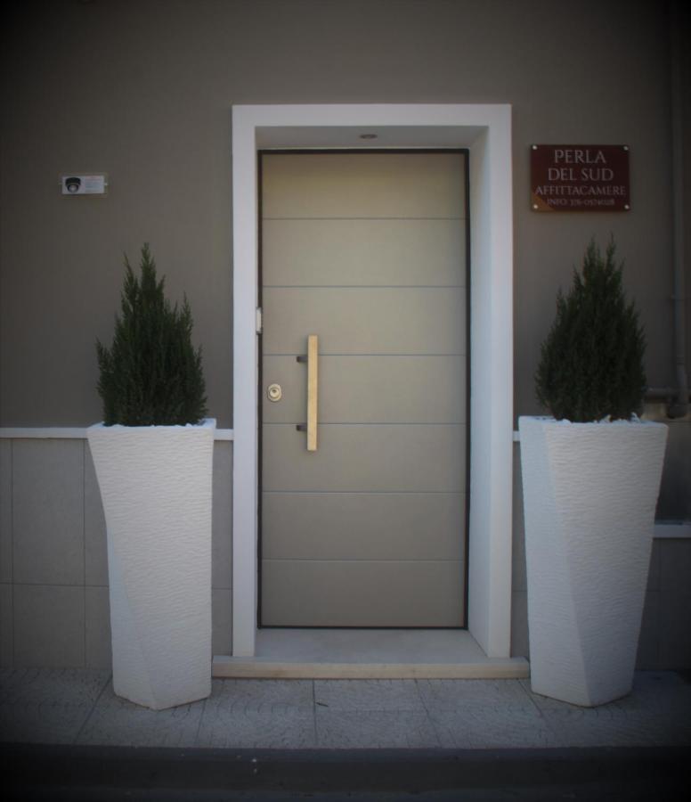 Perla Del Sud Hotel Sava Exterior photo