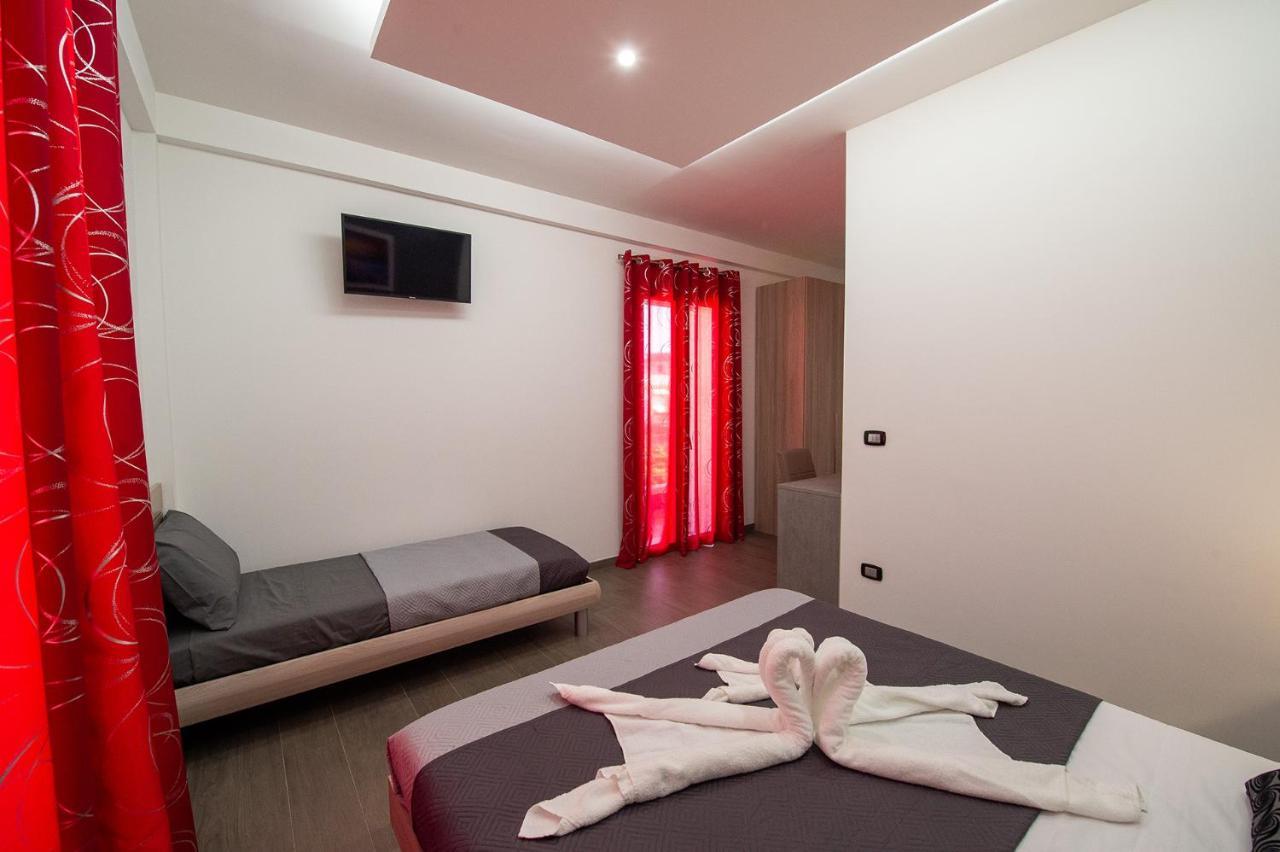 Perla Del Sud Hotel Sava Exterior photo